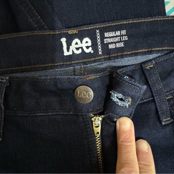 Lee Women’s MidRise Straight Leg Jeans -Niteshade 1CMSEW2 - Picture 6 of 9